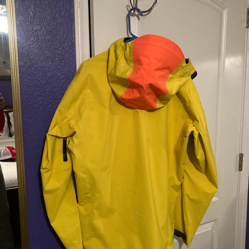 Arc'teryx Yellow Waterproof Shell Jacket with Black Zipper Accents - Picture 5 of 7